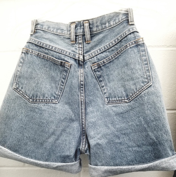 Anchor blue vintage jean shorts - Picture 2 of 3